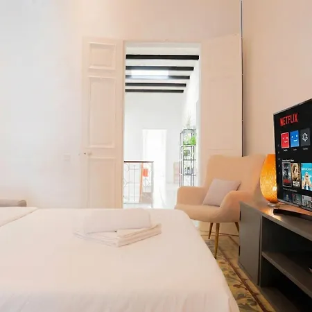 بيت للعطل Luciano - Rooftop Jacuzzi, Bbq, Billiards & Steps From Sea سليمة